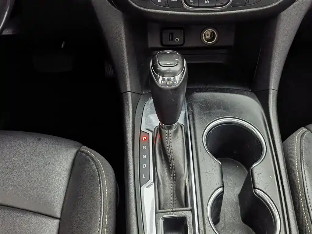 Chevrolet Equinox 2018 535T Automatic Control Edition фото 13