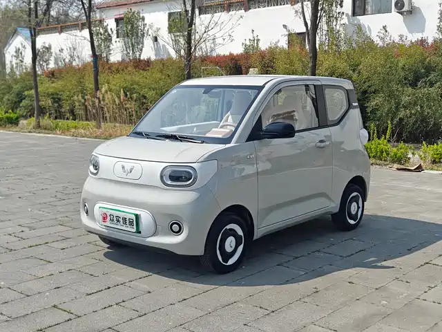 WULING HONGGUANG MINIEV