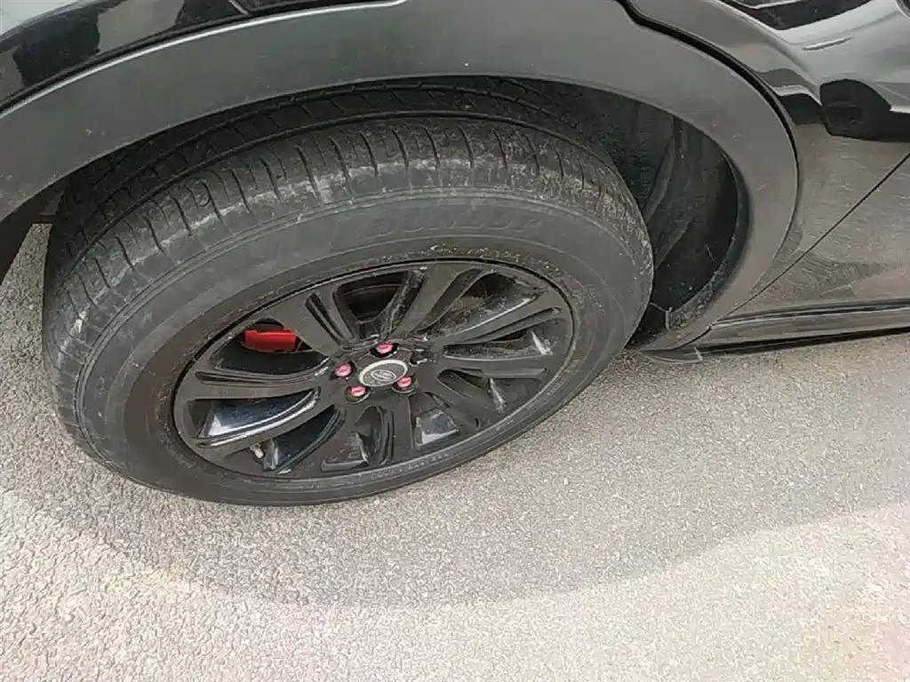 Land Rover Discovery Sport 2018 240PS SE Edition фото 23