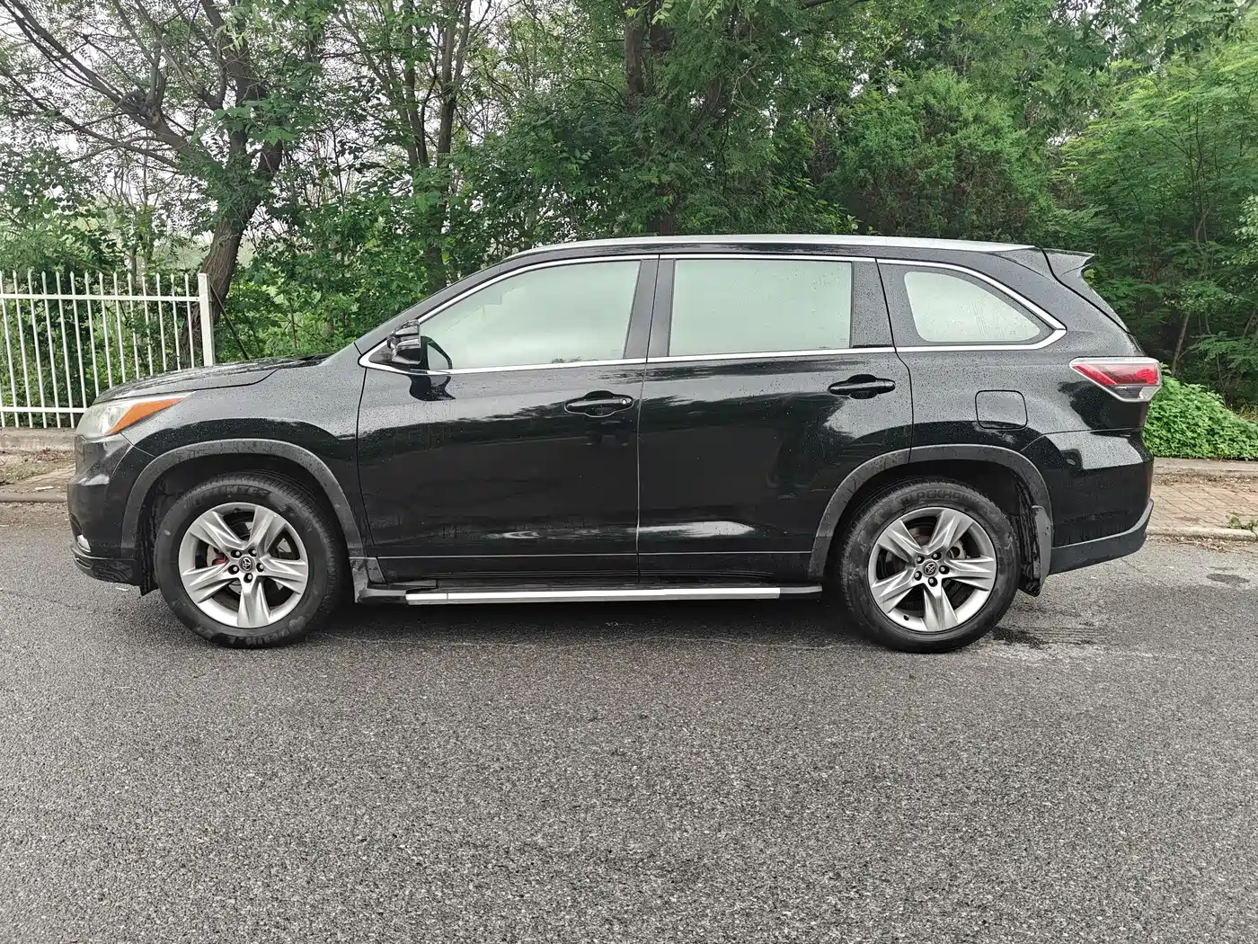 Toyota Highlander 2015 2.0T AWD Luxury Edition 7-seater фото 14