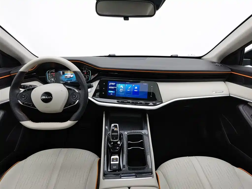 DONGFENG YI HYUN MAX