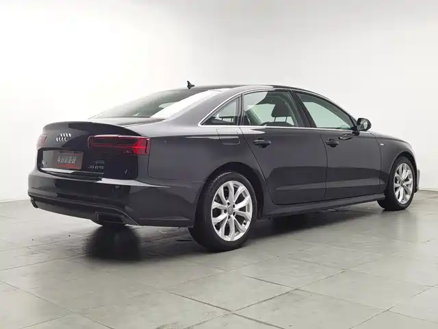 Audi A6L 2018 30th Anniversary 35 TFSI Fashion — фото 2