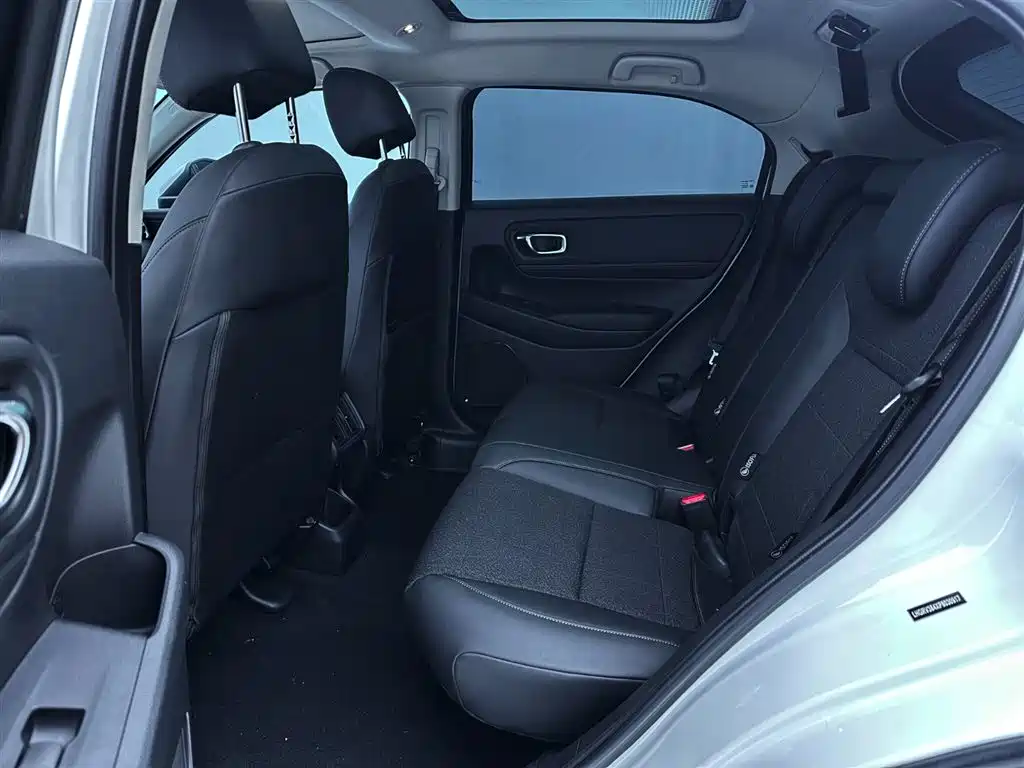 Honda Vezel 2024 2023 1.5L CVT Pioneer Edition
