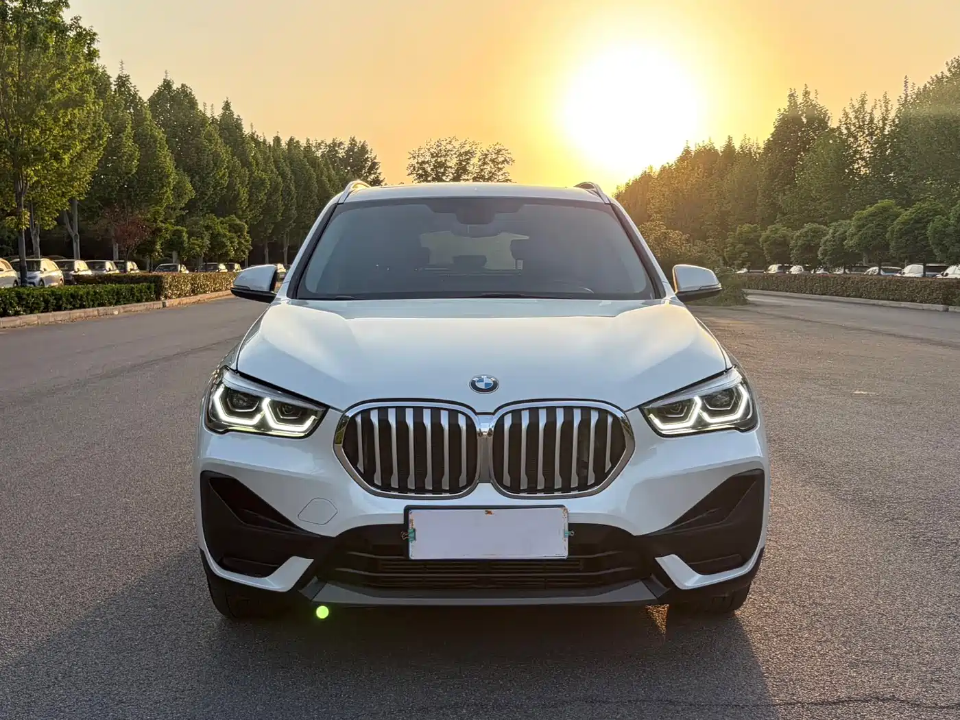 BMW X1 2022 sDrive20Li Fashion фото 2