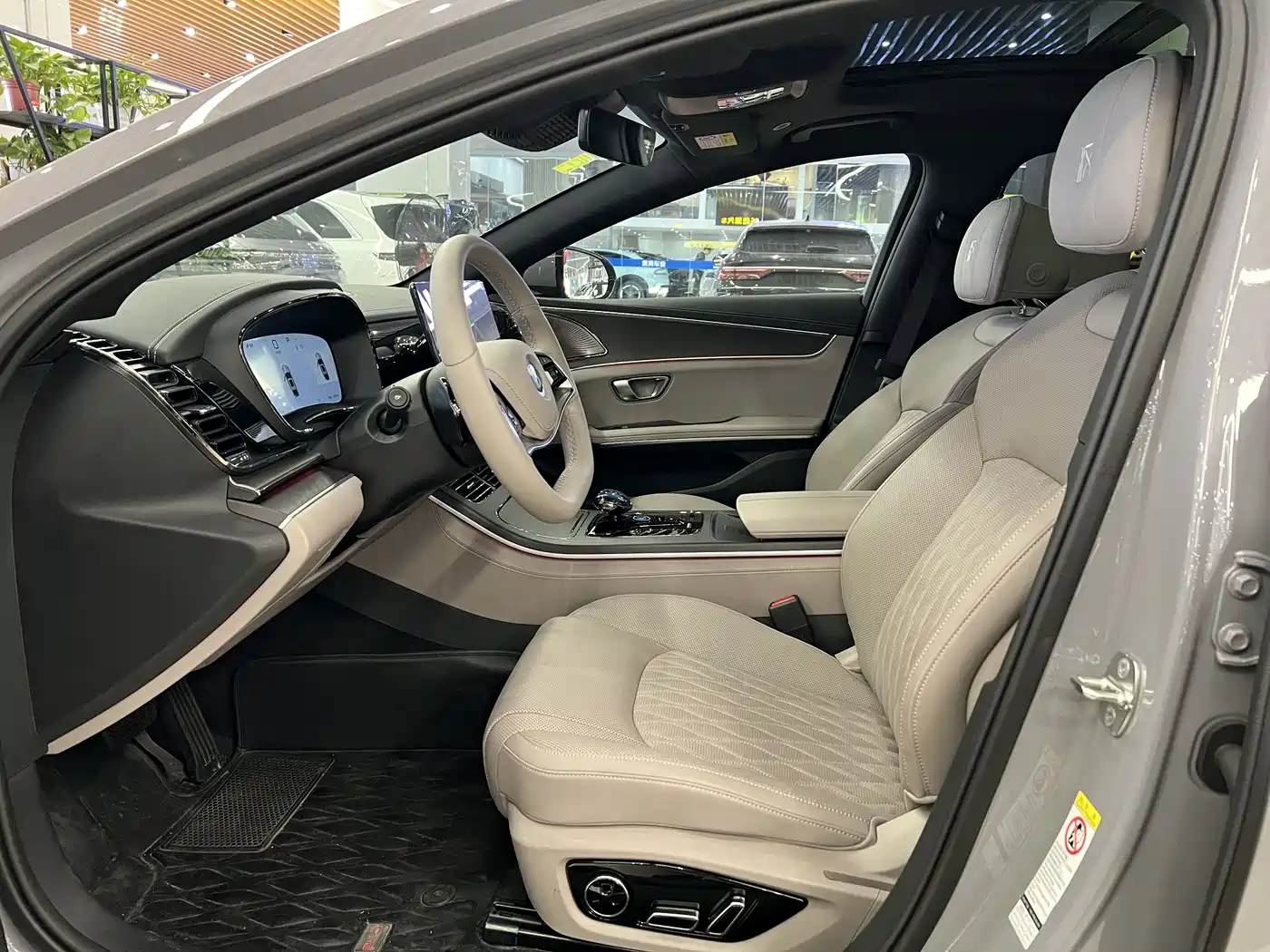 BYD Han 2025 DM-i Smart Driving Edition 125KM LiDAR Flagship фото 9