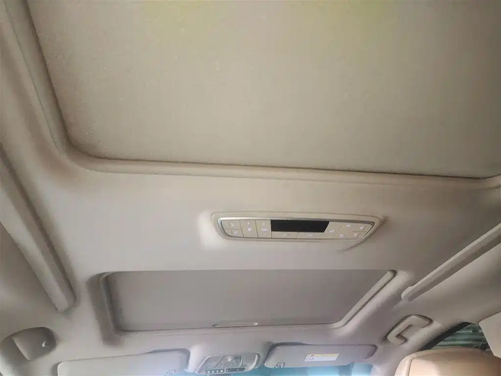 Buick GL8 2017 ES 28T Luxury China V фото 18