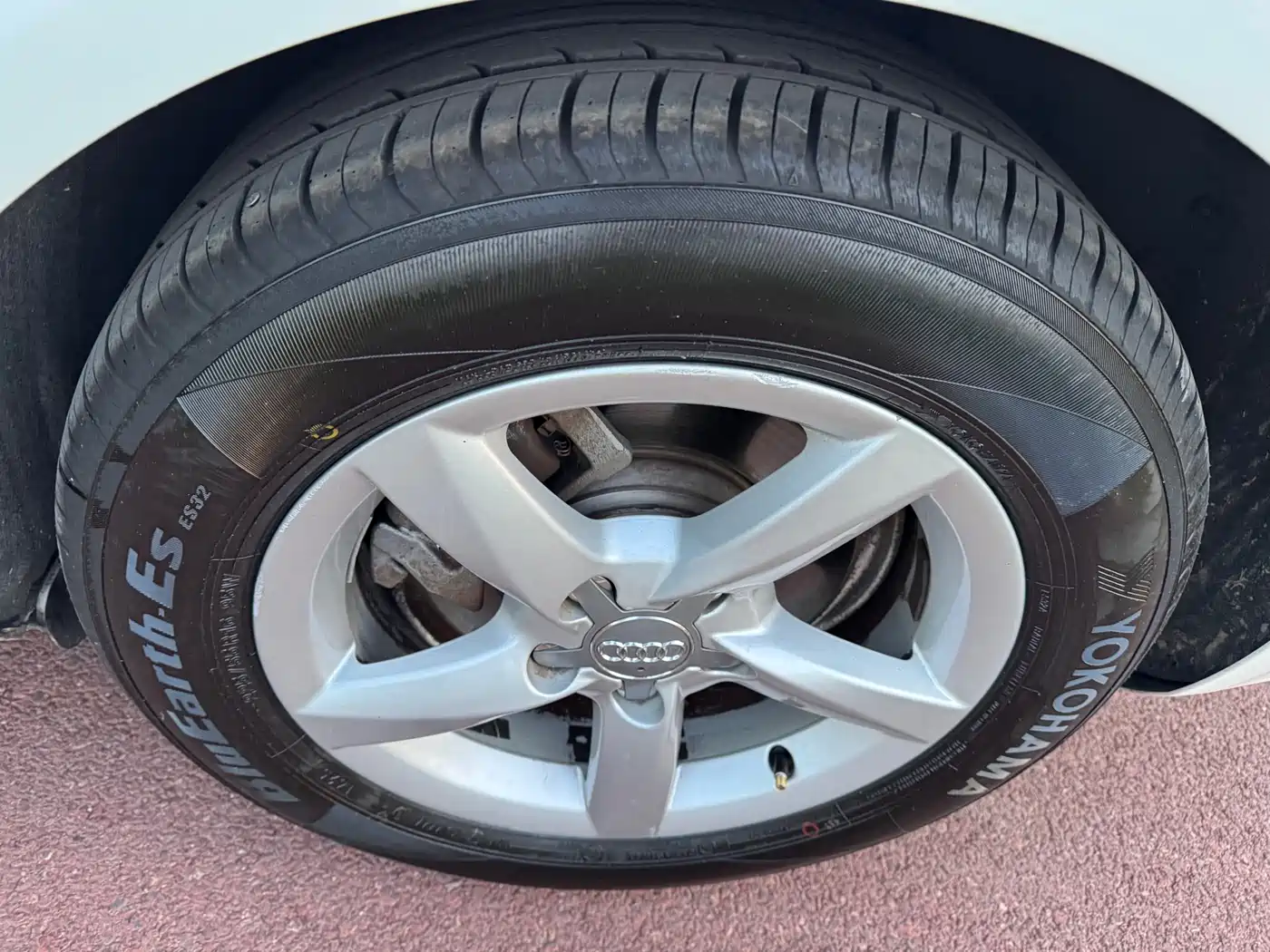 Audi A4L 2013 35 TFSI Automatic Comfort фото 6