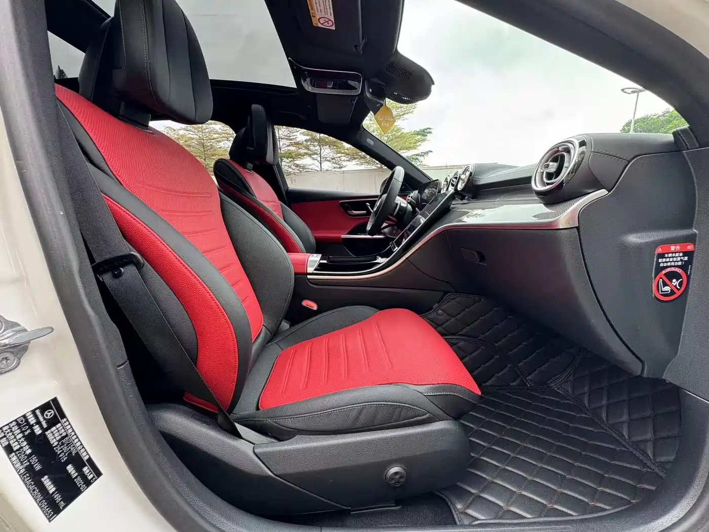 MERCEDES-BENZ C CLASS