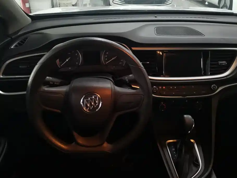 Фото 15 - Buick Excelle
