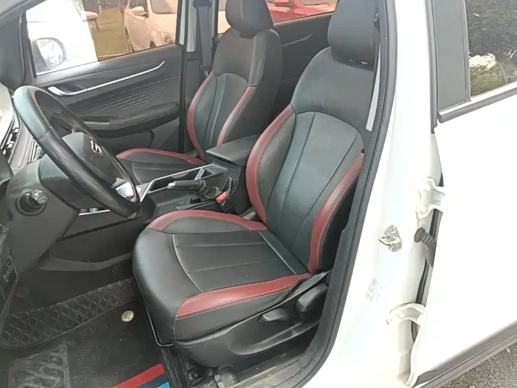 Geely Vision X3 2022 2021 PRO 1.5L CVT Premium