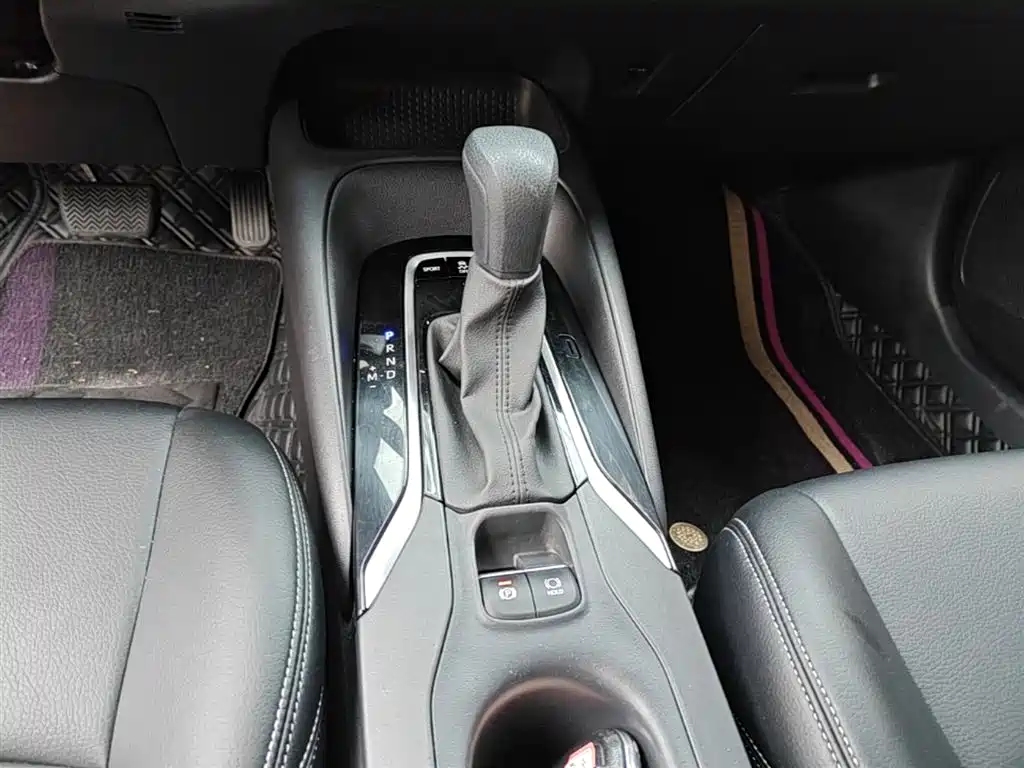 Toyota Levin 2022 185T CVT Luxury Edition фото 14