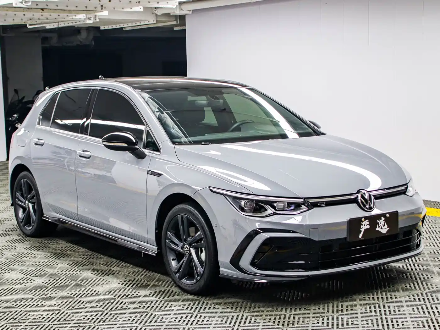 Volkswagen Golf 2021 280TSI DSG R-Line фото 3