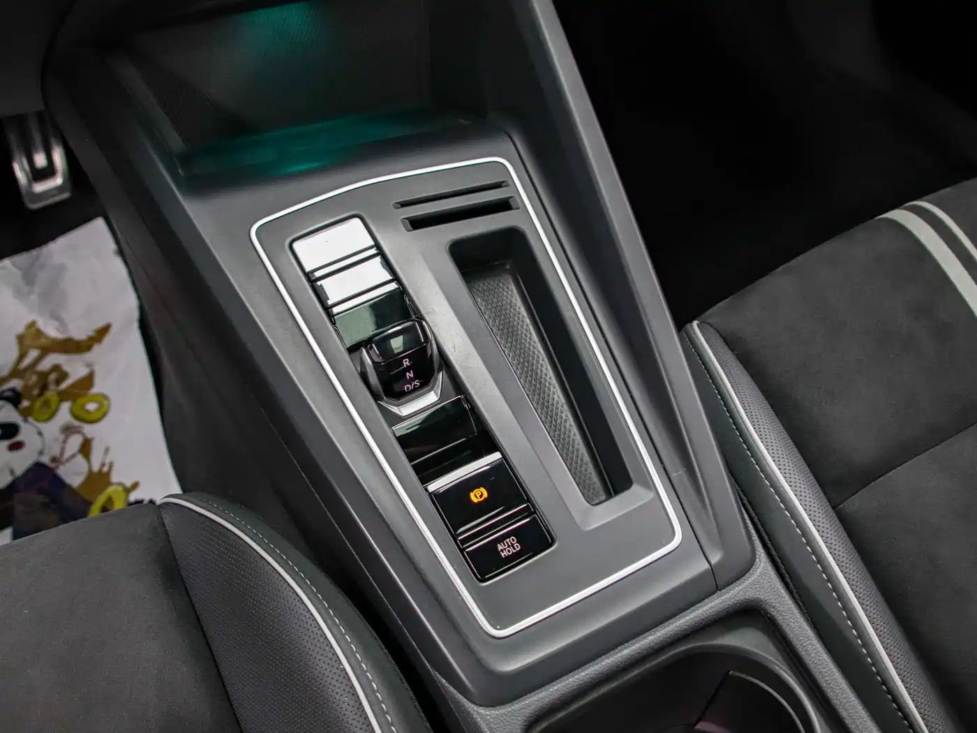 Volkswagen Golf 2021 280TSI DSG R-Line фото 11