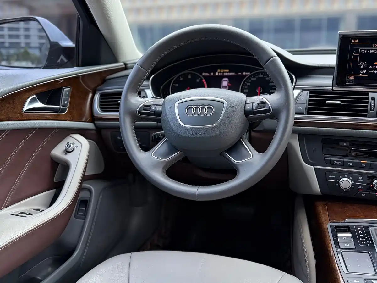 Audi A6L 2014 TFSI Standard фото 25