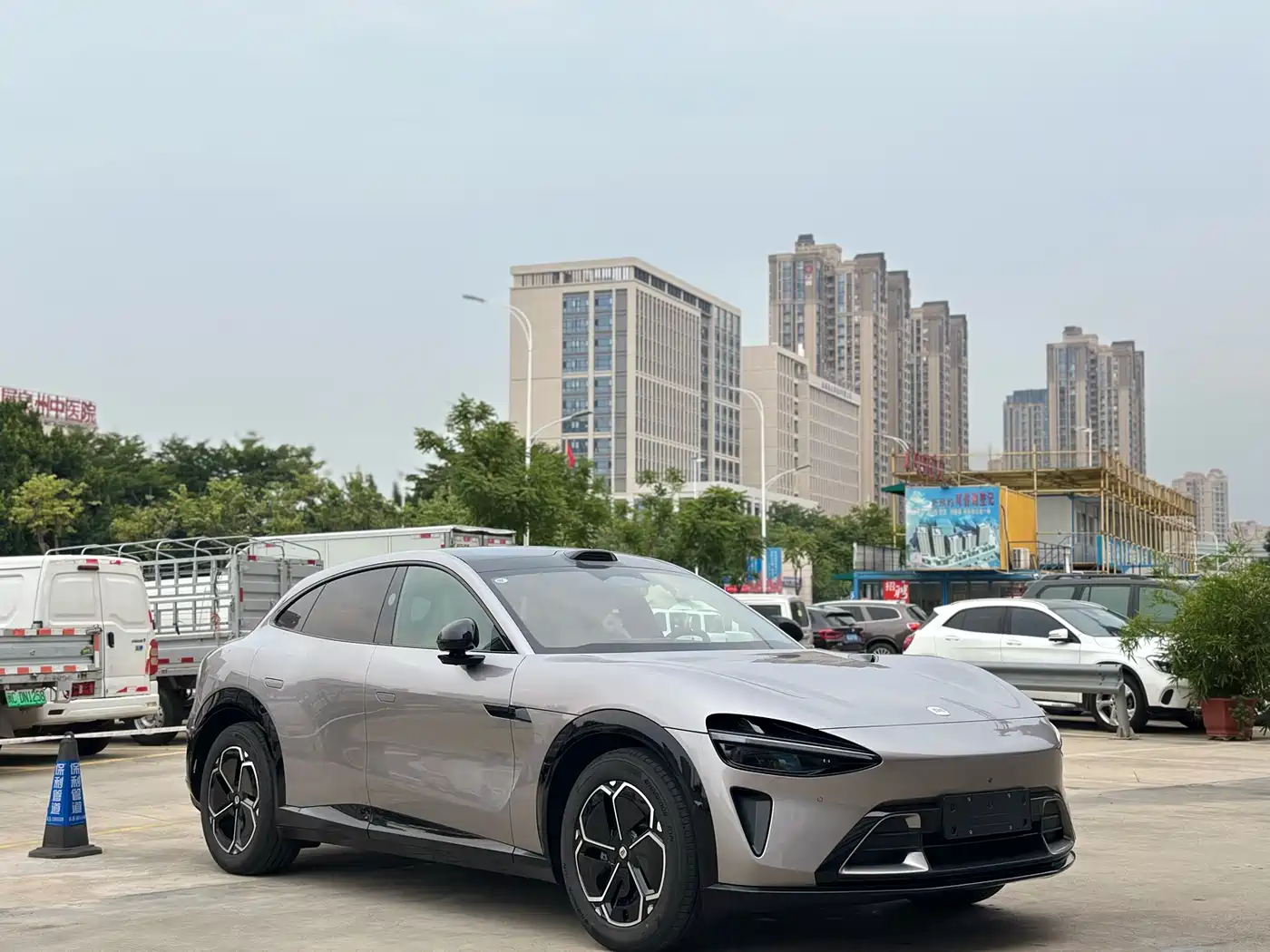Xiaomi Auto Xiaomi YU7 2025 Extended Range AWD Pro фото 3