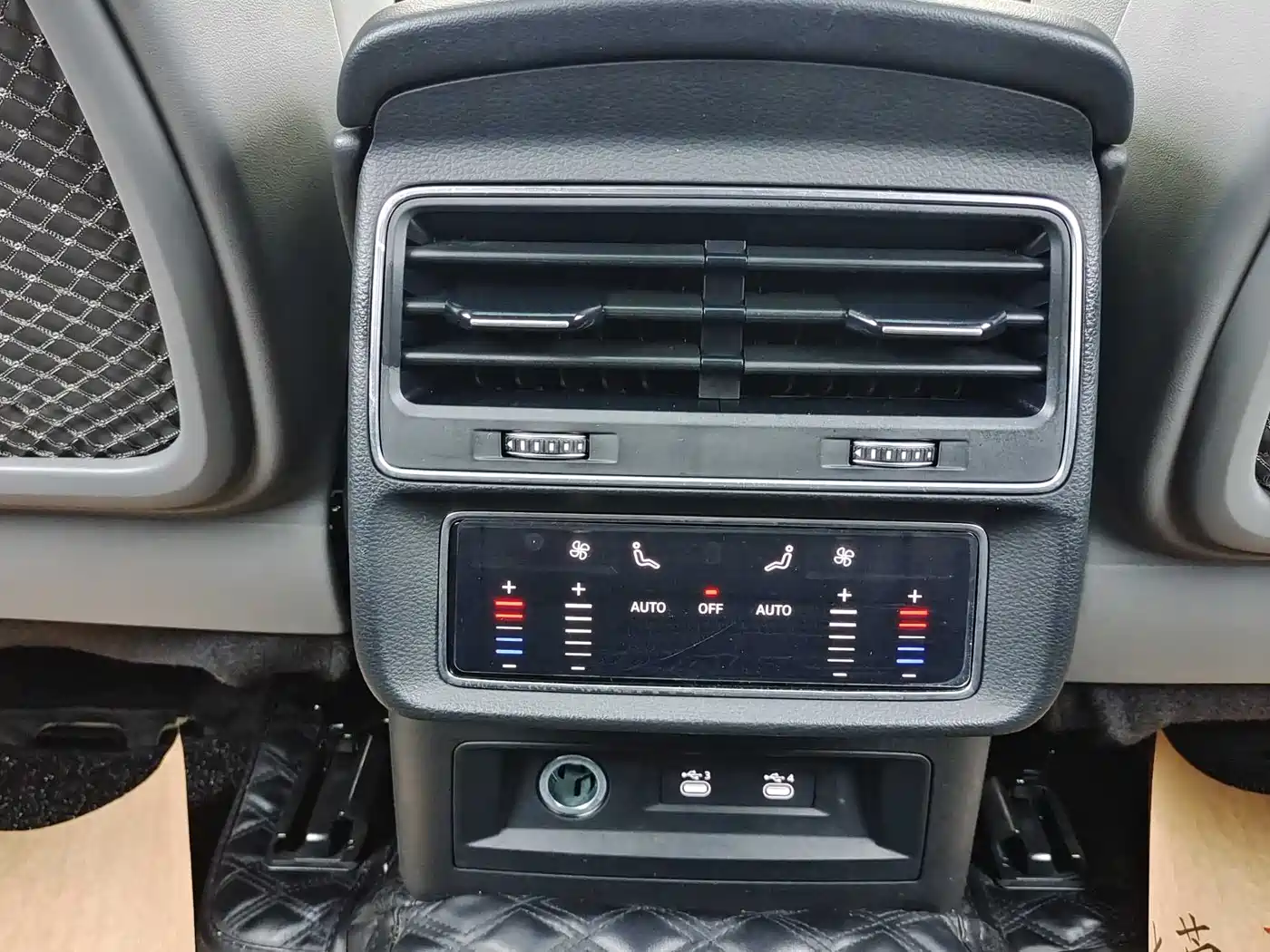 Audi Q8 2021 Model 55 TFSI Premium Dynamic фото 12