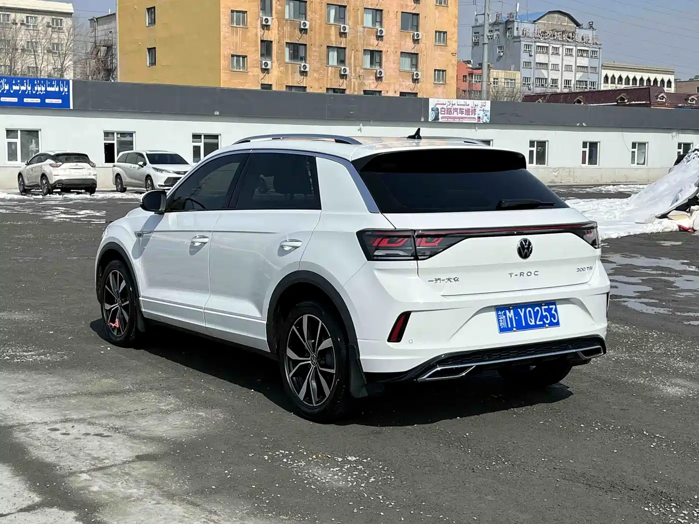 Volkswagen T-ROC 2024 300TSI DSG 2WD Morning Light Edition фото 7