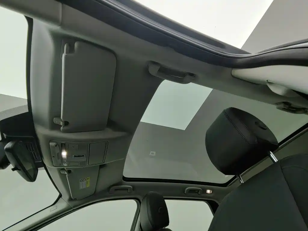 Photo 14 - Land Rover Discovery Sport