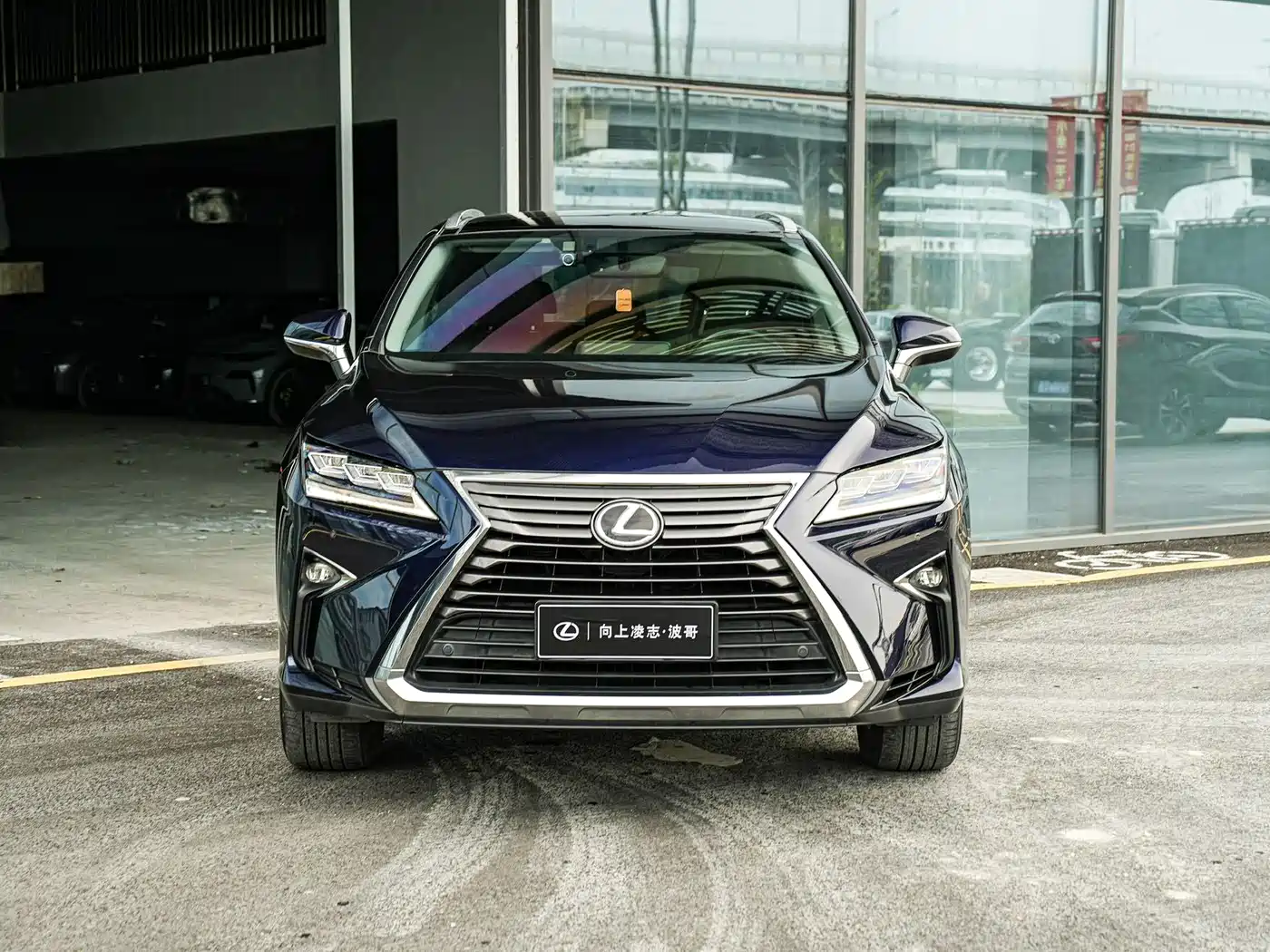 Lexus RX 2016 300 4WD Elegance Edition China VI фото 2