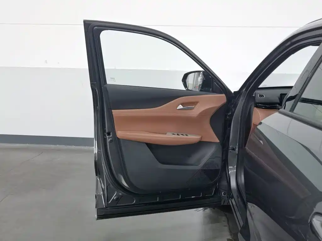 Changan UNI-Z New Energy 2025 2025 Model Year Smart New Blue Whale 125km Battleship+