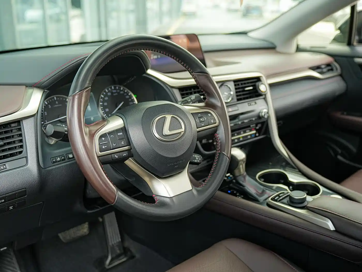 Lexus RX 2016 300 4WD Elegance Edition China VI фото 10