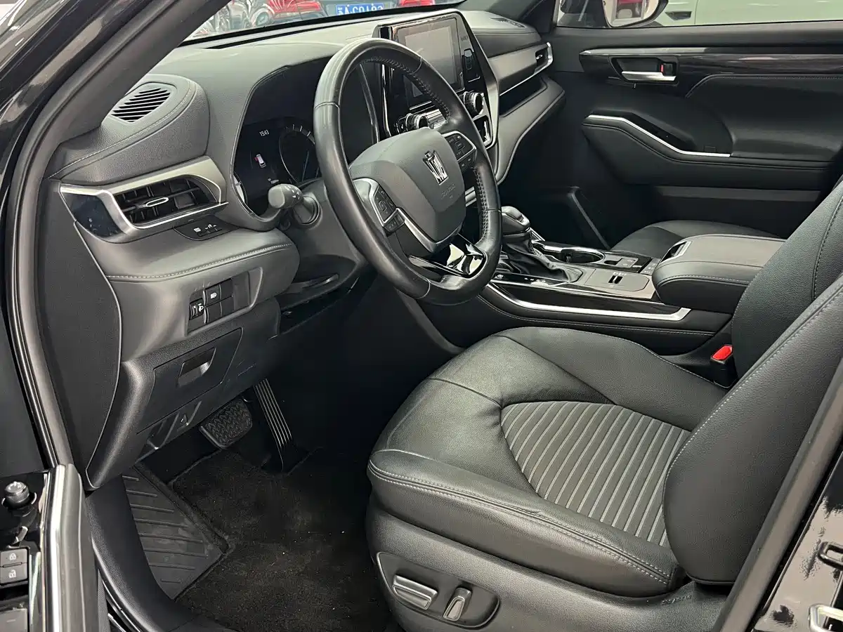 Toyota Crown Kluger 2022 2021 2.5L HEV 4WD Premium