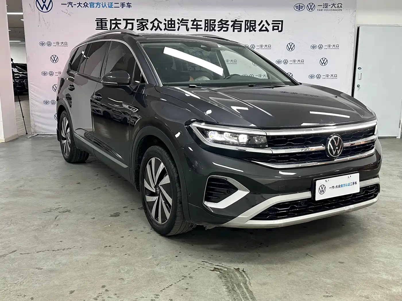 Volkswagen Talagon 2022 380TSI 4WD Luxury Premium Pro Edition 6-seater фото 3