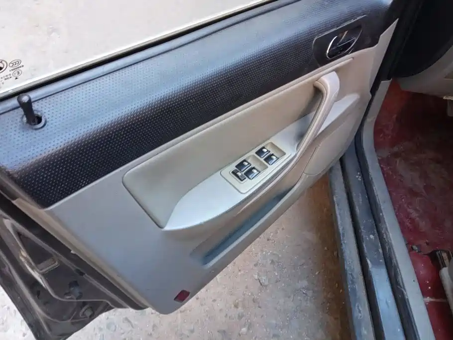 Geely SC3 2013 2012 1.3L Base Model