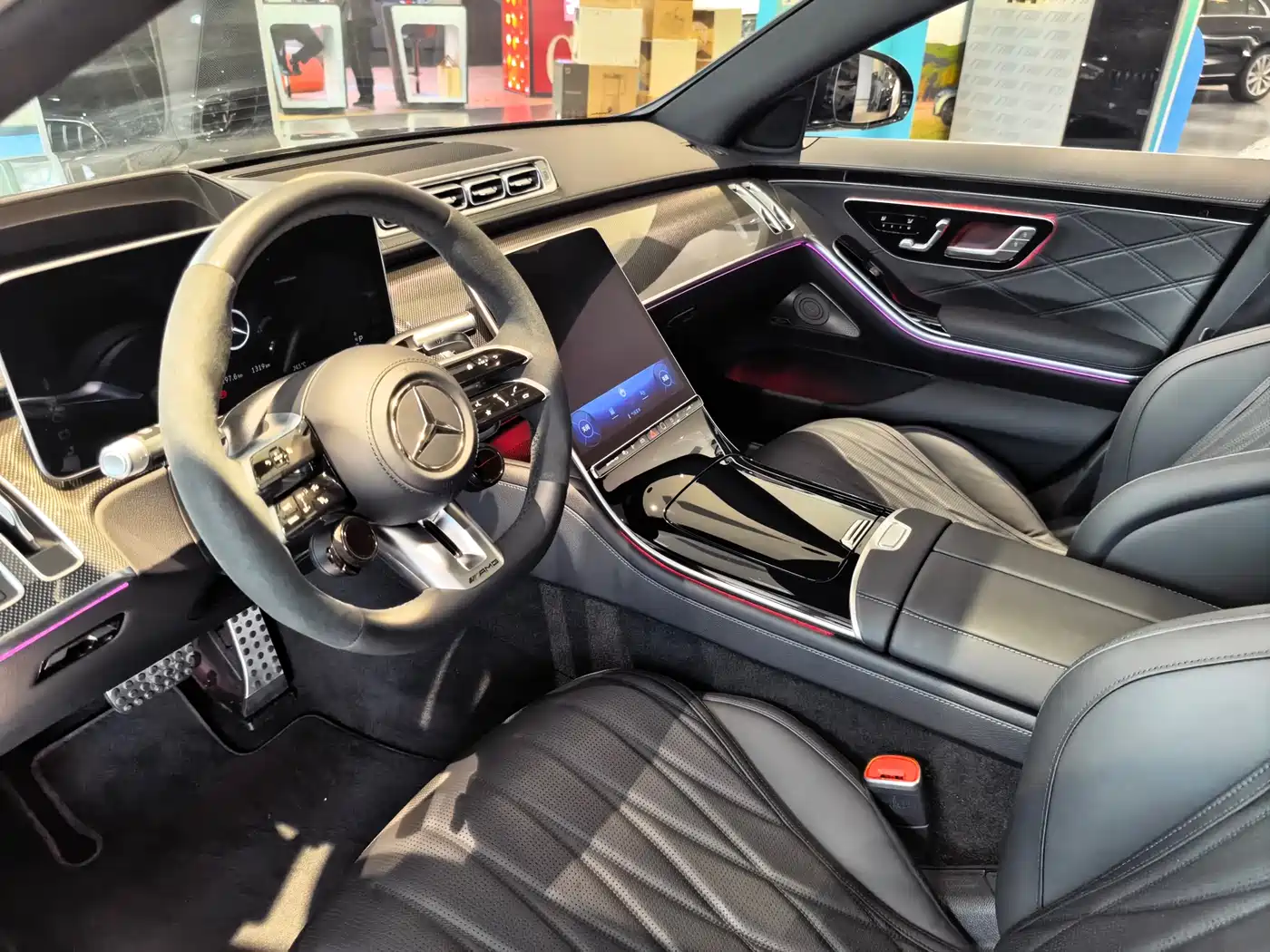 Mercedes-Benz S-Class AMG Hybrid 2024 AMG S 63 L E Performance фото 8