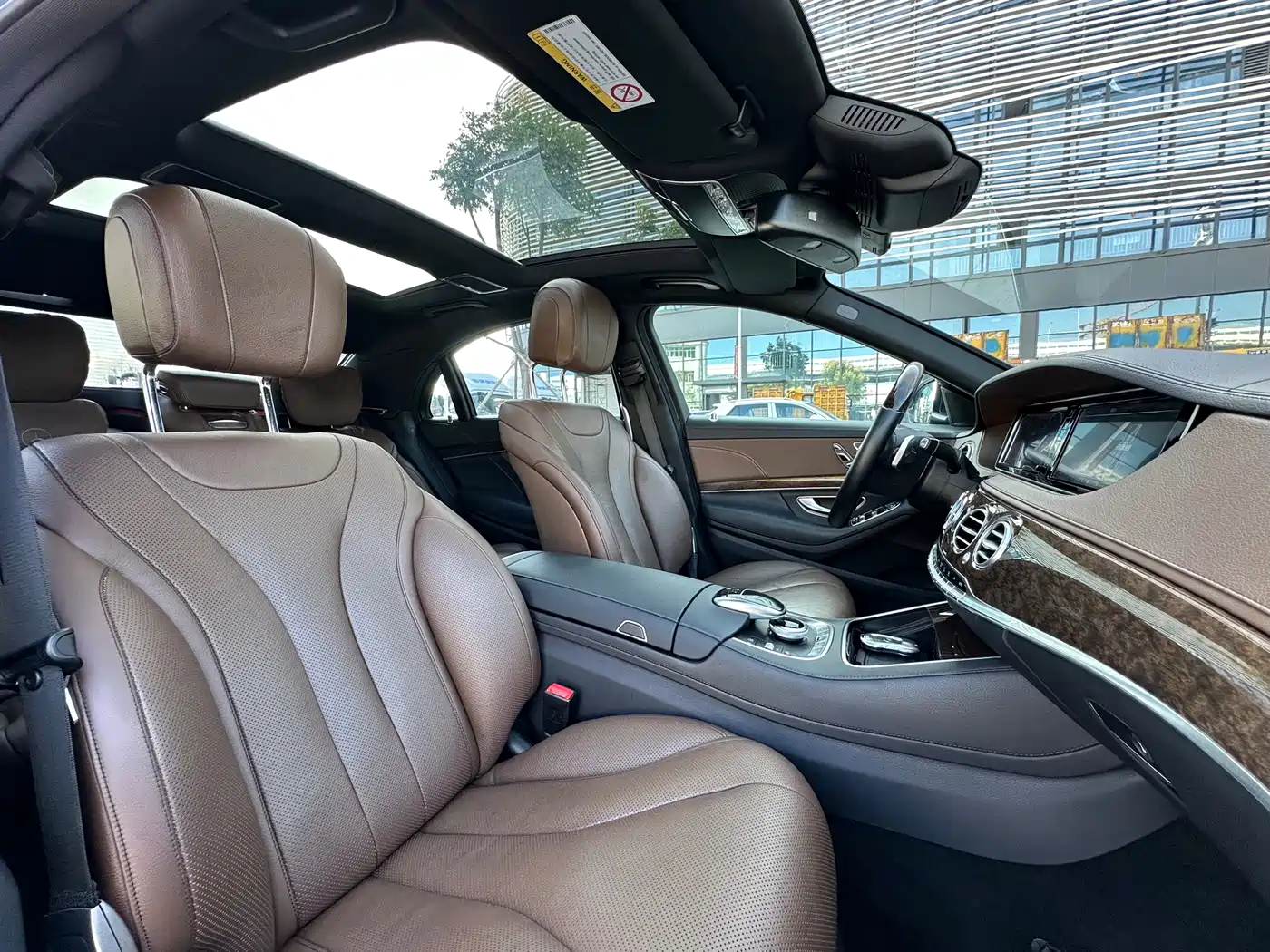 Mercedes-Benz S-Class 2017 S 320 L Business Upgrade Edition фото 12