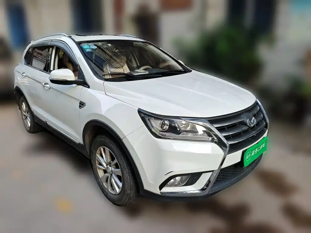 BAIC Huansu S6 2017 2017 1.5T CVT Sport