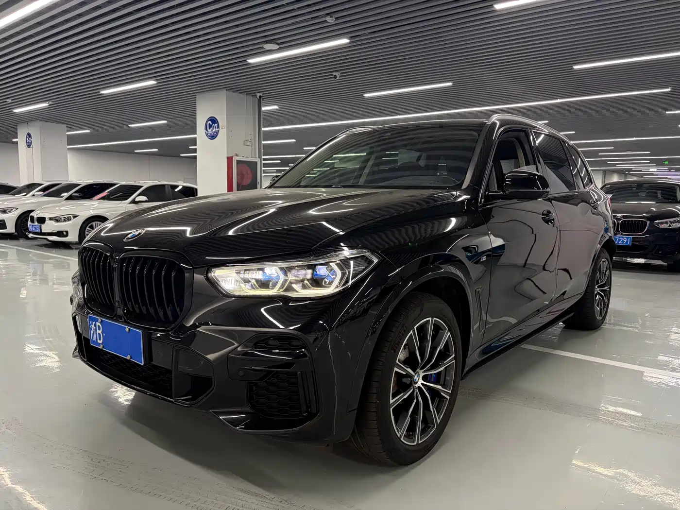 BMW X5 2022 Facelift xDrive 30Li Premium M Sport Package
