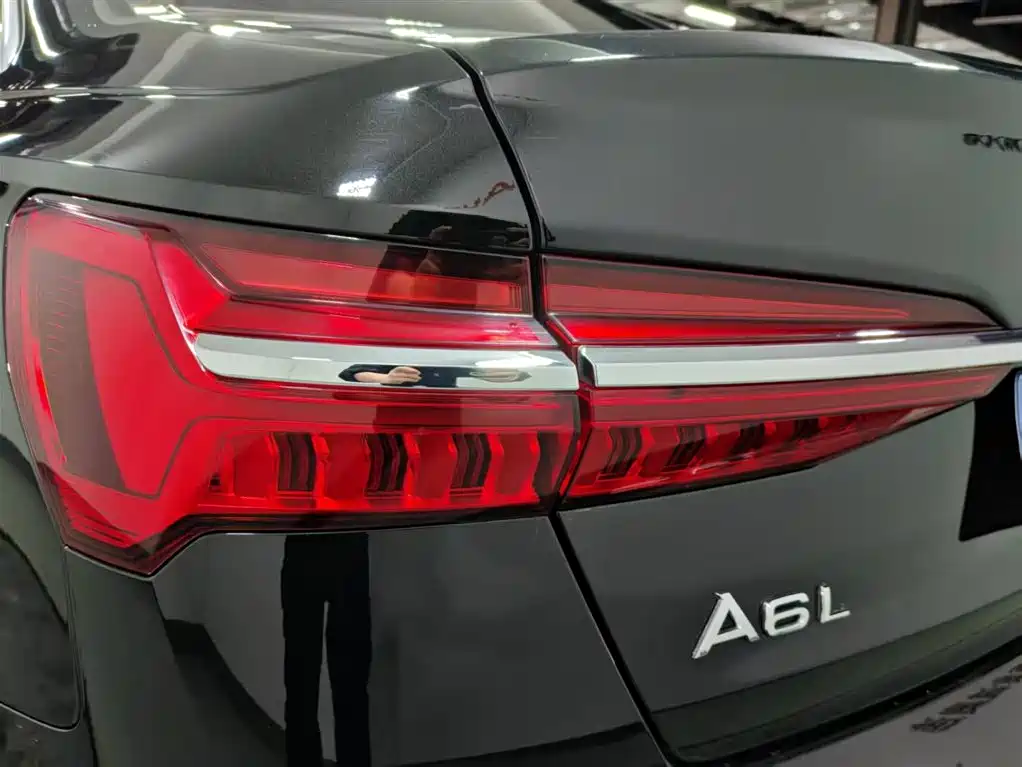 Audi A6L 2020 45 TFSI Premium Elegance фото 14