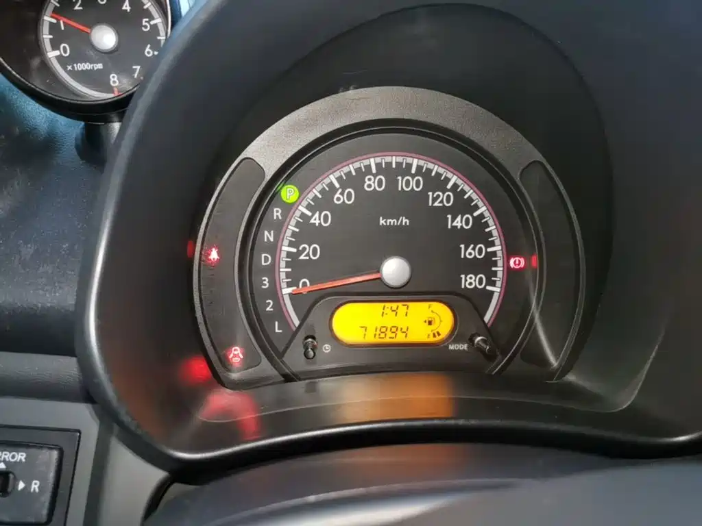 Photo 12 - Suzuki Alto
