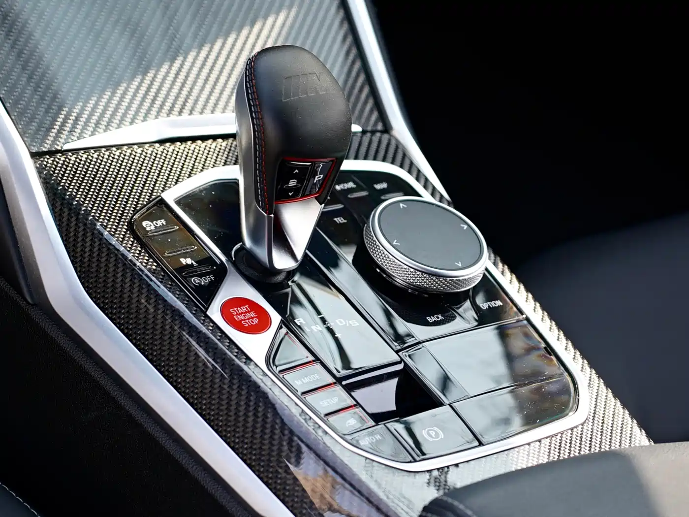 BMW M2 2024 M2 фото 16