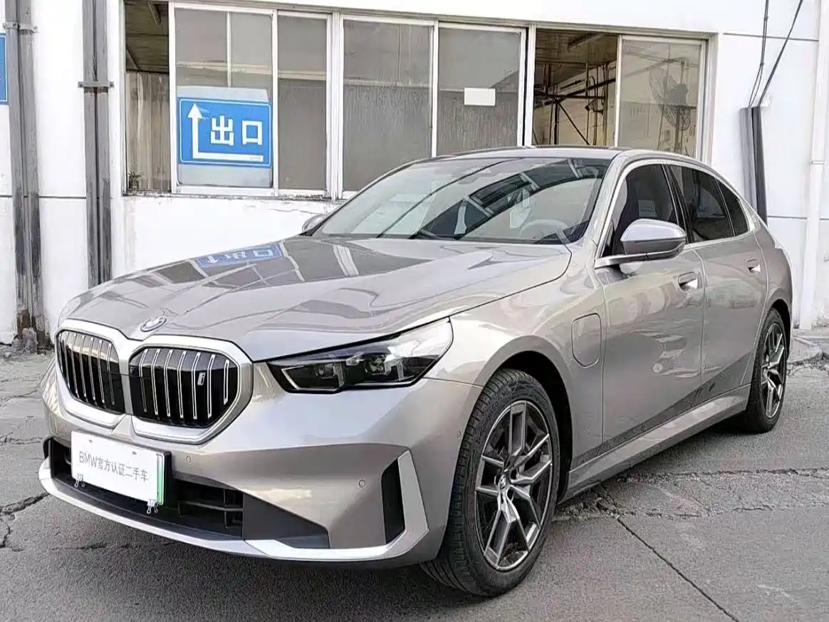 BMW i5 2024 2024 eDrive 35L Premium Luxury Package