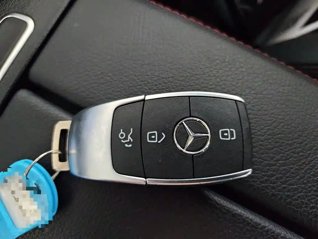 Mercedes-Benz A-Class 2023 A 200 L Fashion фото 15