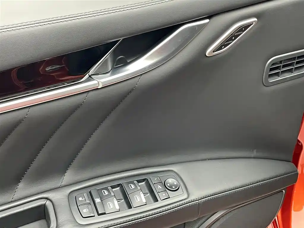 Maserati Ghibli 2022 3.0T Modena фото 11