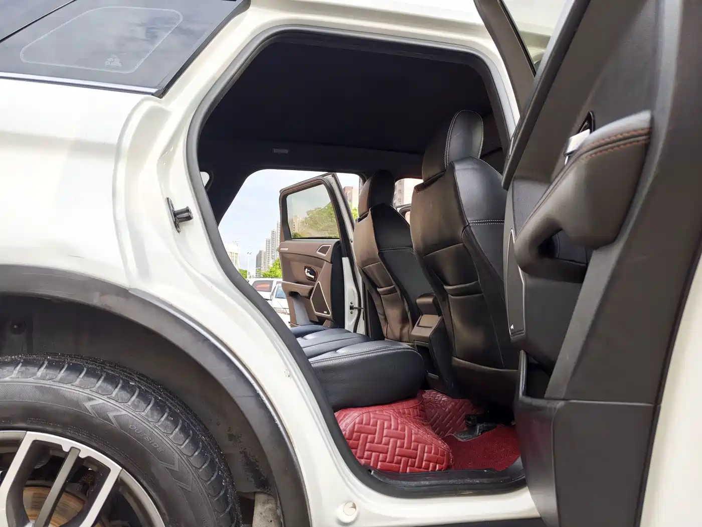 Landwind X7 2018 2018 Jinyue 1.5T Panorama Prestige