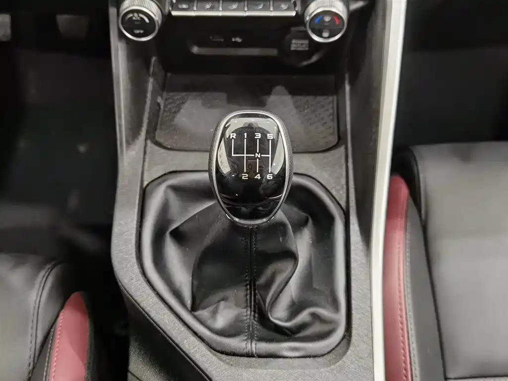 GEELY AUTOMOBILE BINYUE