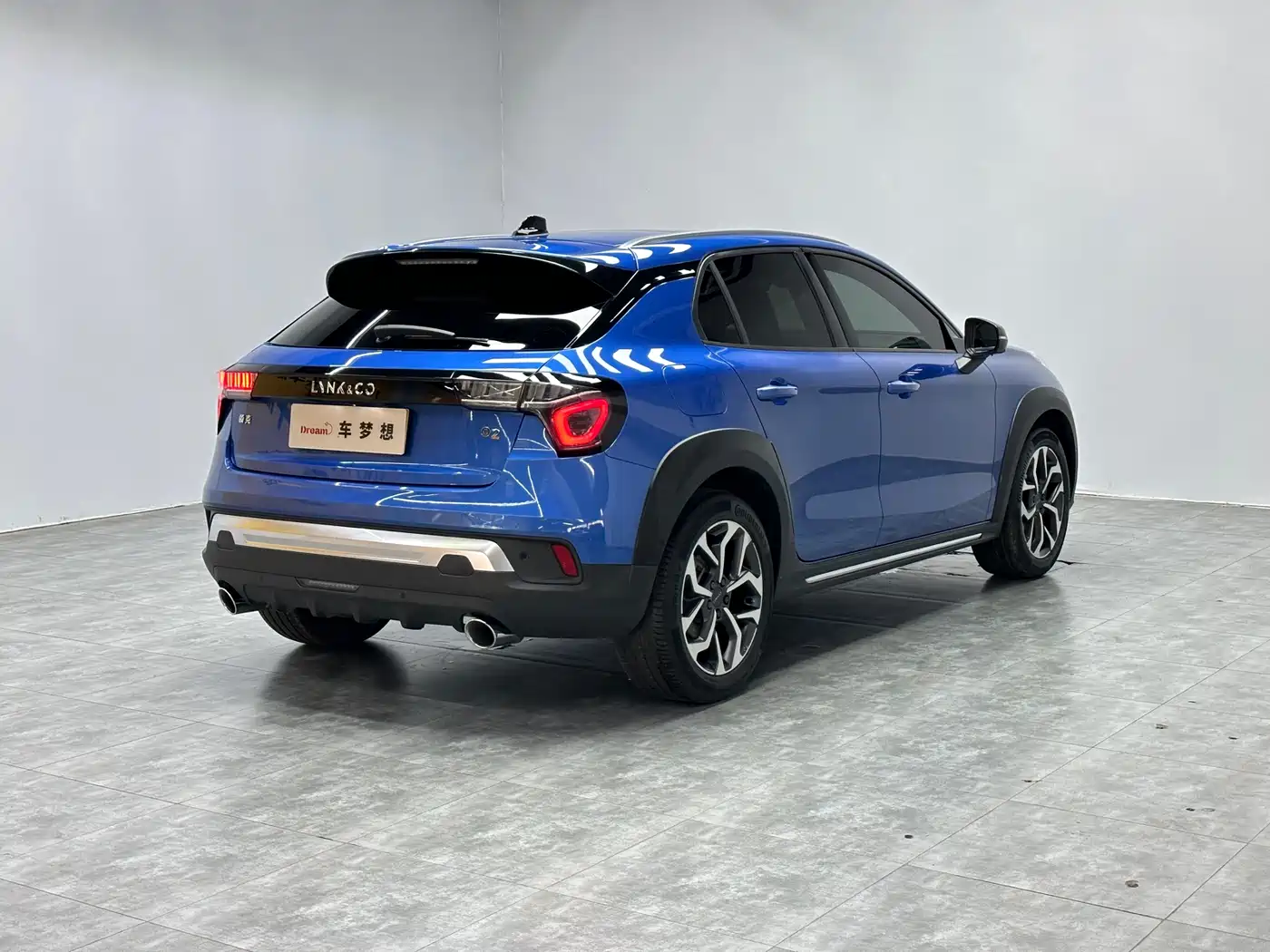 Lynk & Co 02 2018 Model 1.5T DCT 2WD Yao Pro Edition China V фото 4