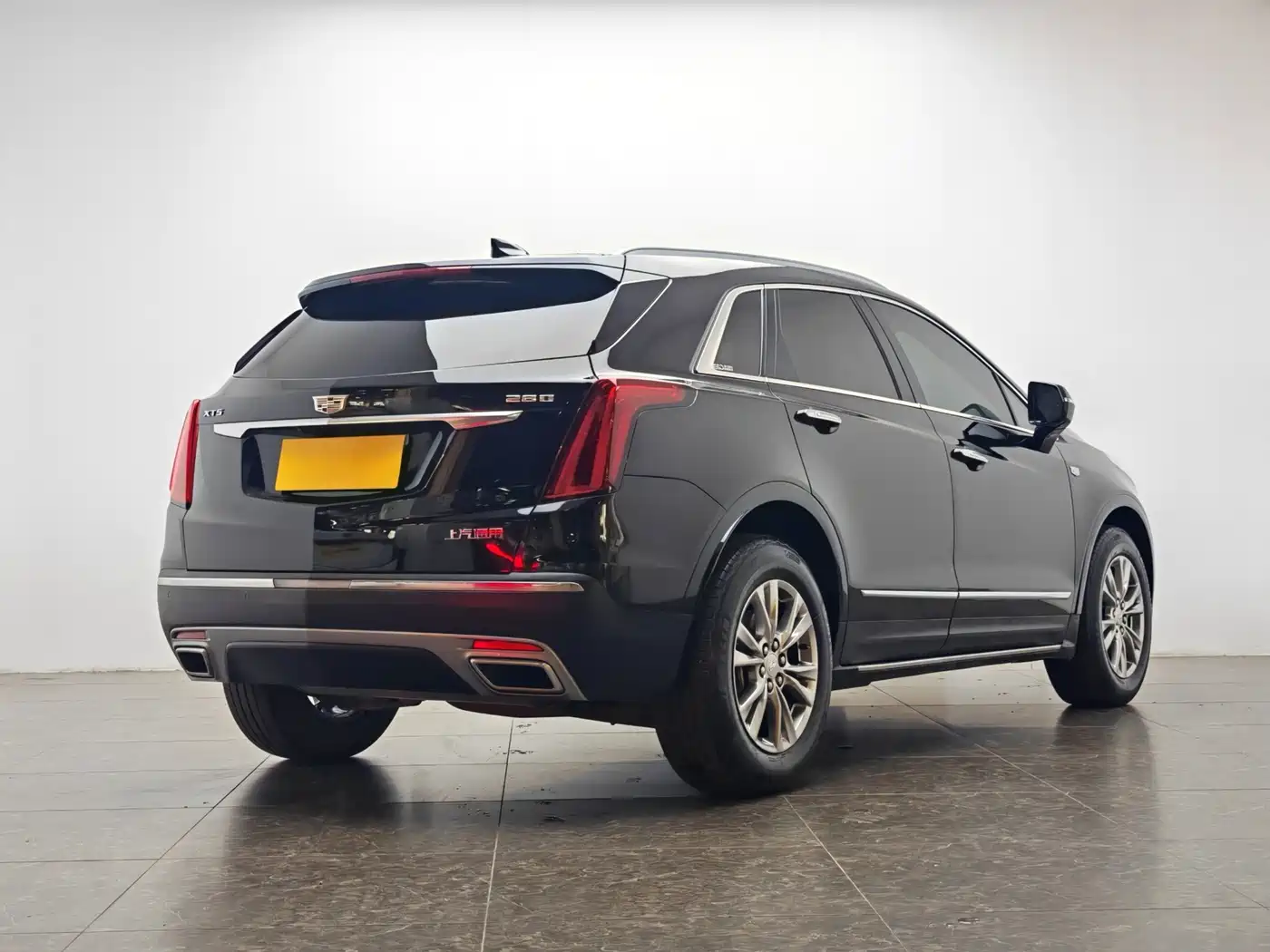 CADILLAC XT5