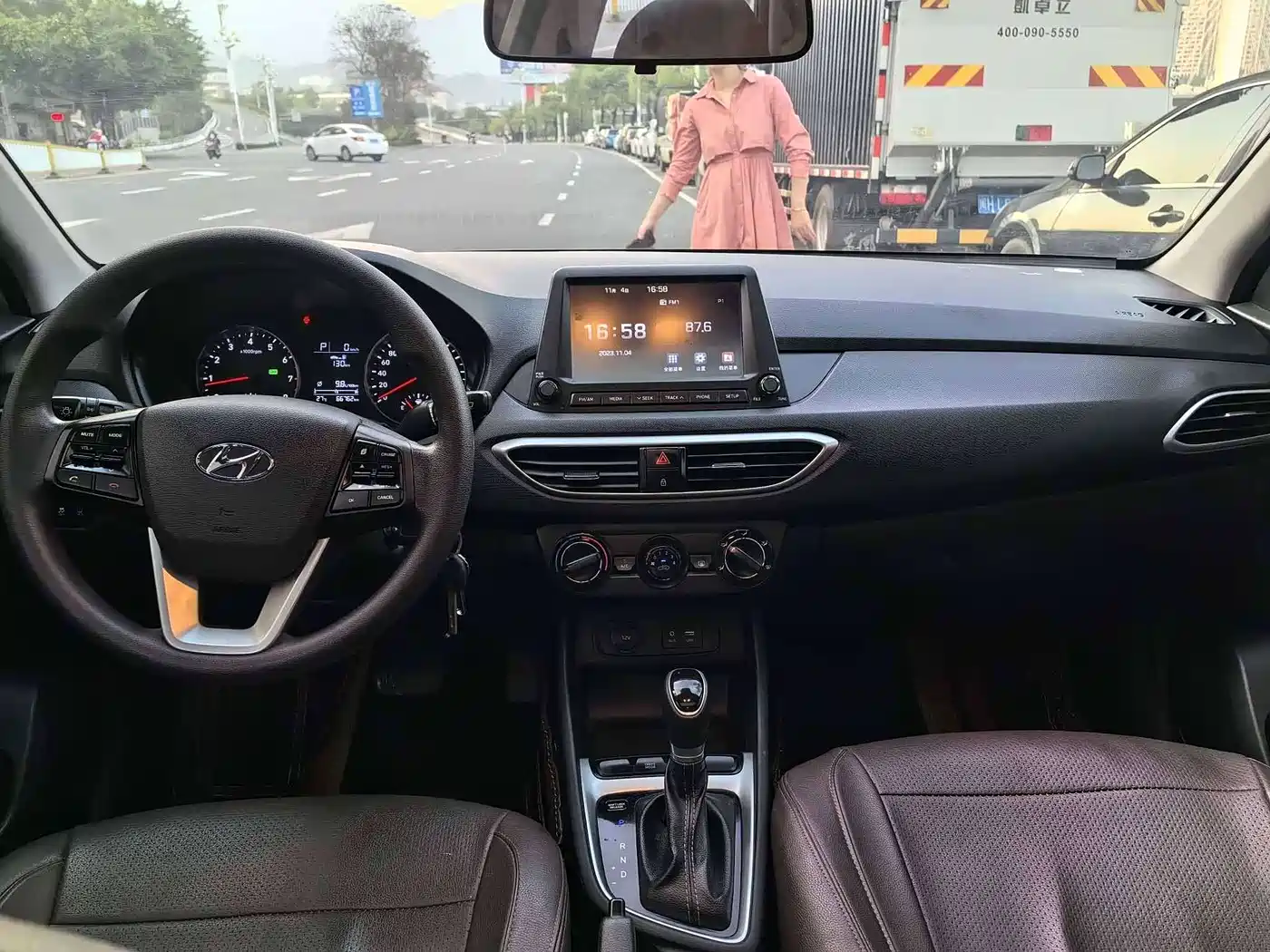 Hyundai Elantra 2018 1.6L Auto Joy GL (China V) фото 7