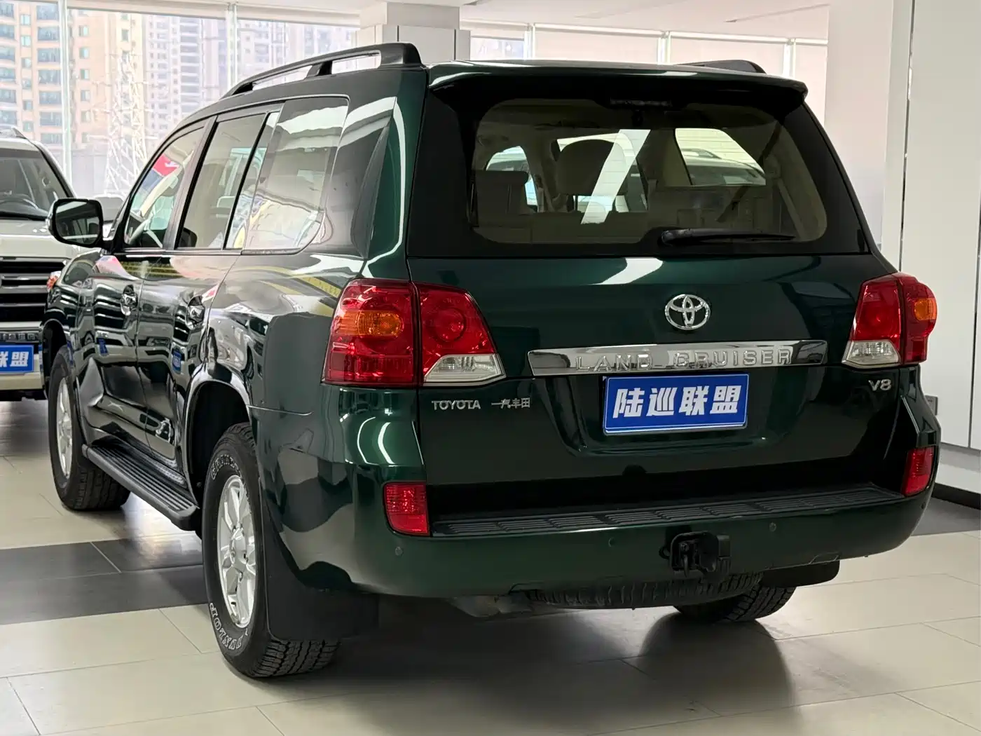Toyota Land Cruiser 2012 4.0L Automatic VX фото 17