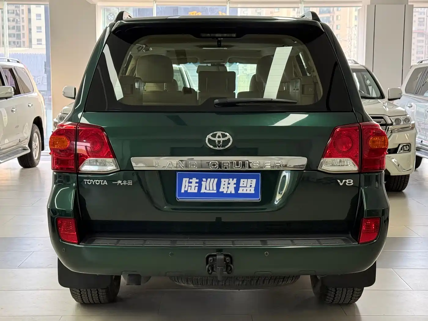Toyota Land Cruiser 2012 4.0L Automatic VX фото 19