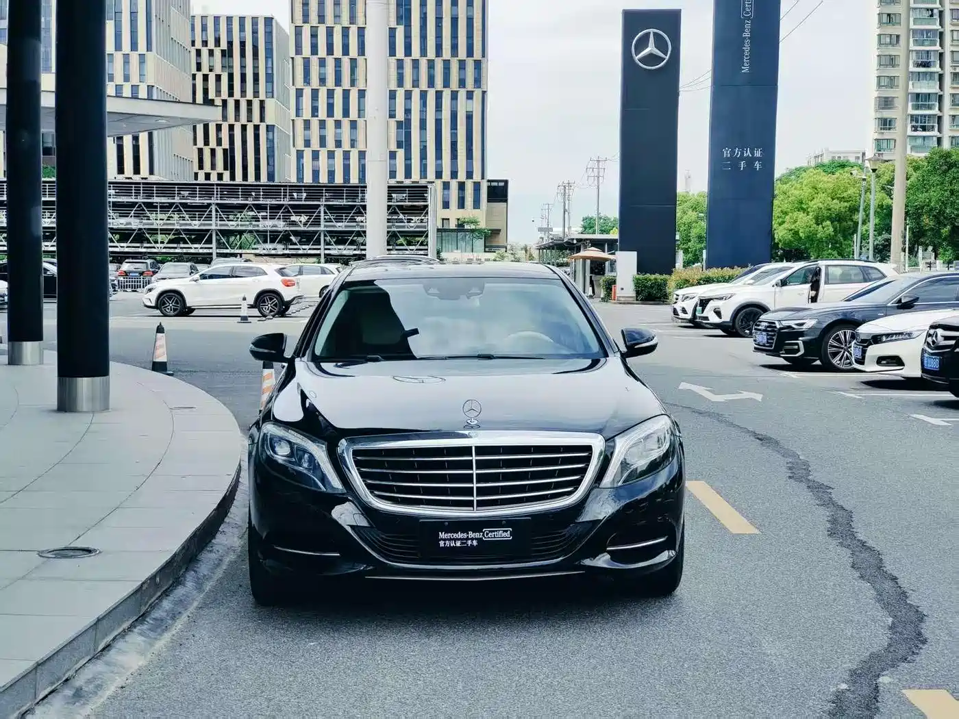 Mercedes-Benz S-Class 2014 S 320 L Business фото 2