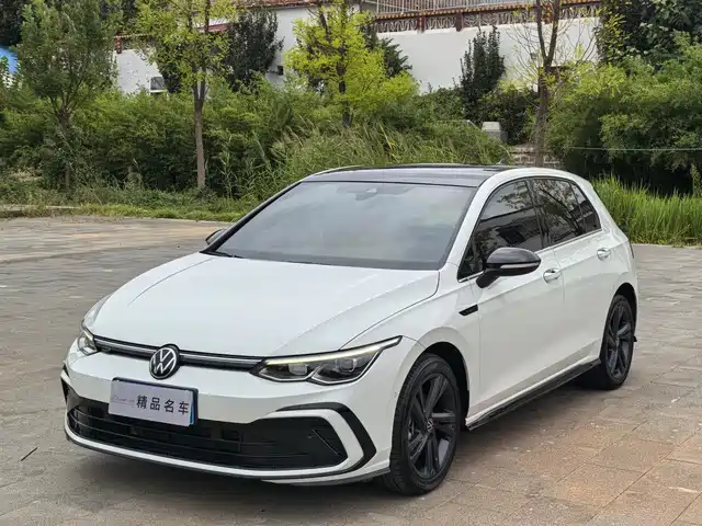 Volkswagen Golf 280TSI DSG R-Line