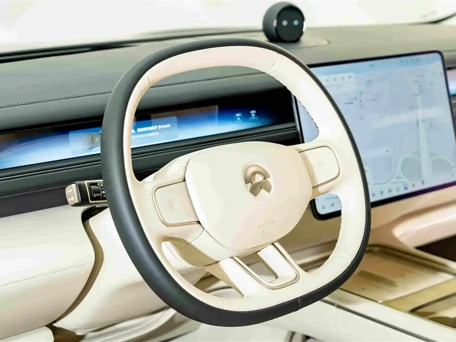 NIO ES8 2026 2025 Model 6-Seat Executive Luxury Edition