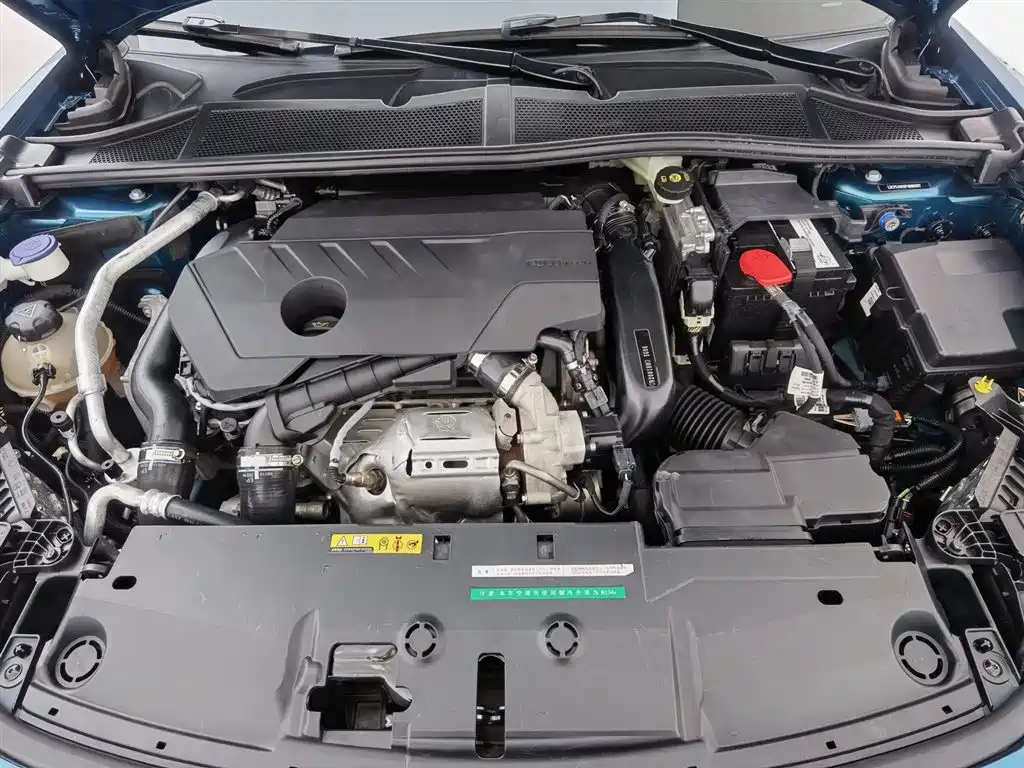 Peugeot 408X 2023 Gravity Edition фото 6