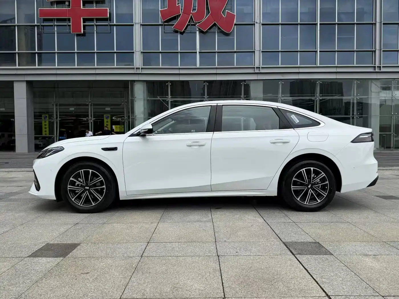 Geely Galaxy Galaxy A7 2026 2025 EM-i 70km Explorer Edition